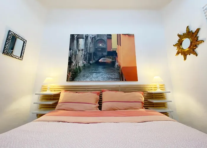 Loft Garden In Bologna's Heart Ospedale Rizzoli * Bolonia