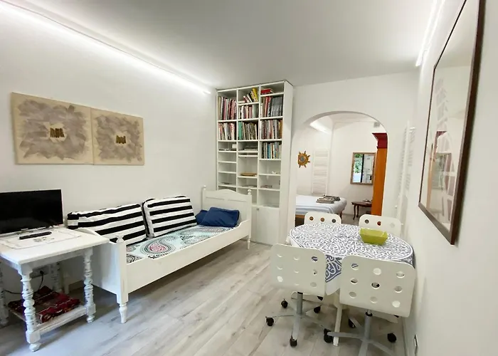 Apartament Loft Garden In Bologna's Heart Ospedale Rizzoli *