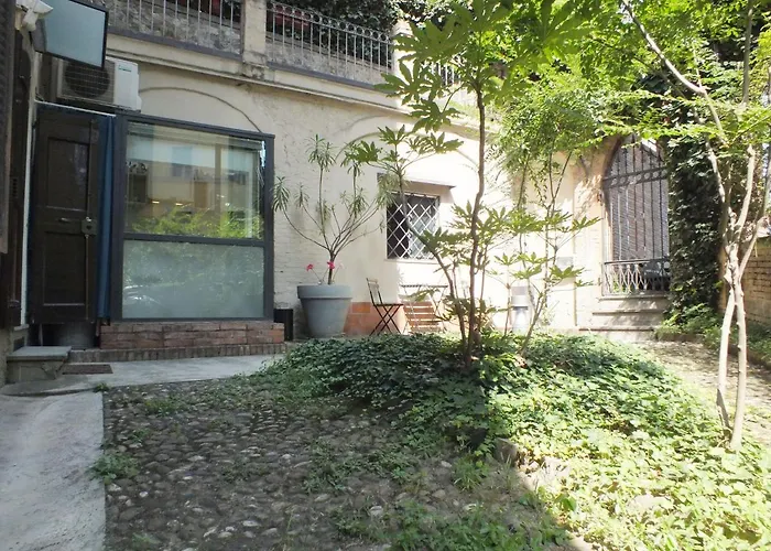 Apartament Loft Garden In Bologna's Heart Ospedale Rizzoli Bolonia