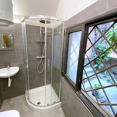 Loft Garden In Bologna's Heart Ospedale Rizzoli Appartement