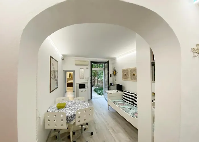 Loft Garden In Bologna's Heart Ospedale Rizzoli Lägenhet Bologna